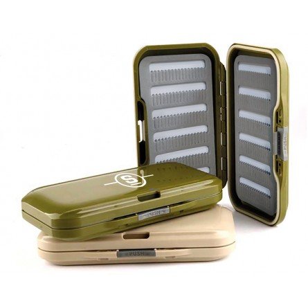 Waterproof fly box